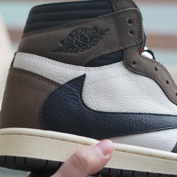 Air jordan 1 Travis Scott - Picture 4 of 8